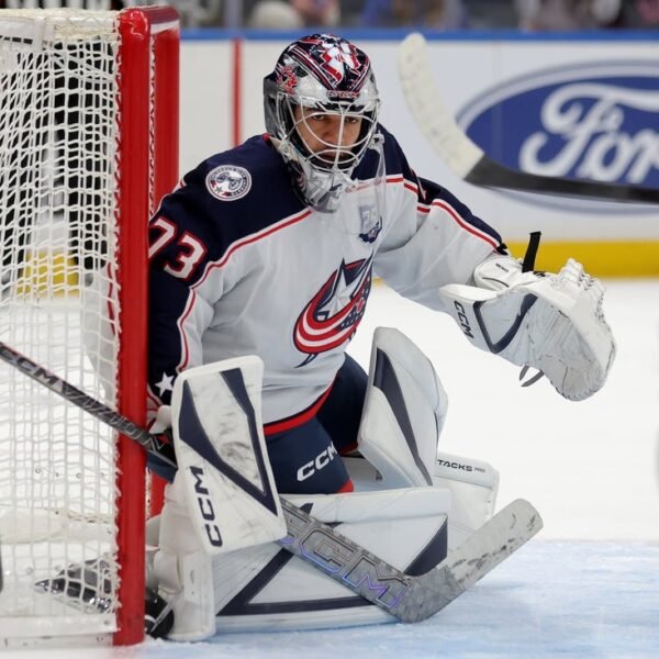 Blue Jackets regroup as streaking Flyers give chase for playoff spot