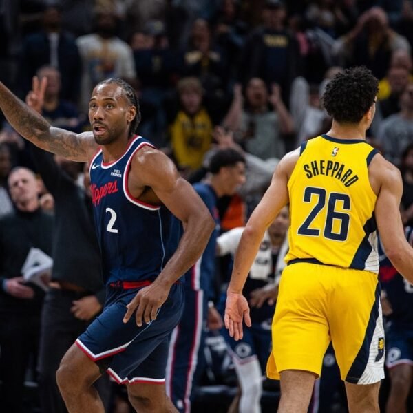 Once down 24, Clippers edge Pacers on Kawhi Leonard’s last-second shot