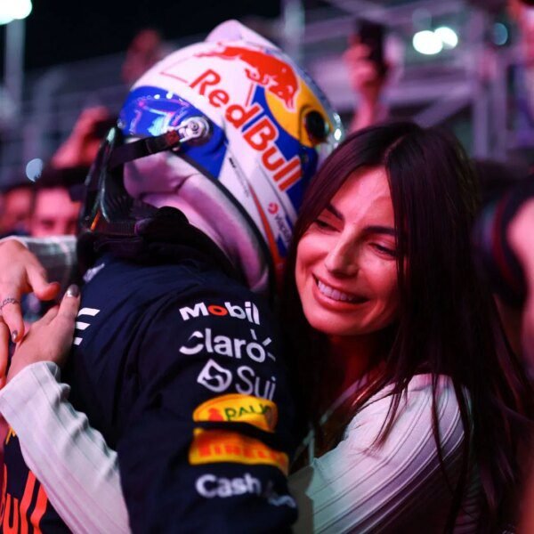 Kelly Piquet sends Max Verstappen an lovely message because the Red Bull…