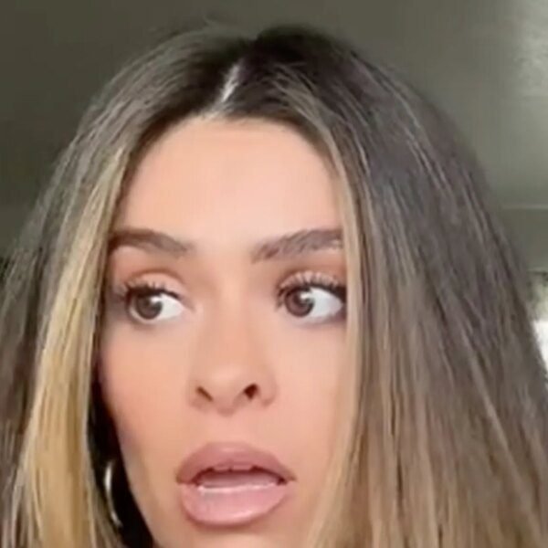 Taylor Frankie Paul Wears ‘Can’t Wait to Sleep With You’ Sweatshirt