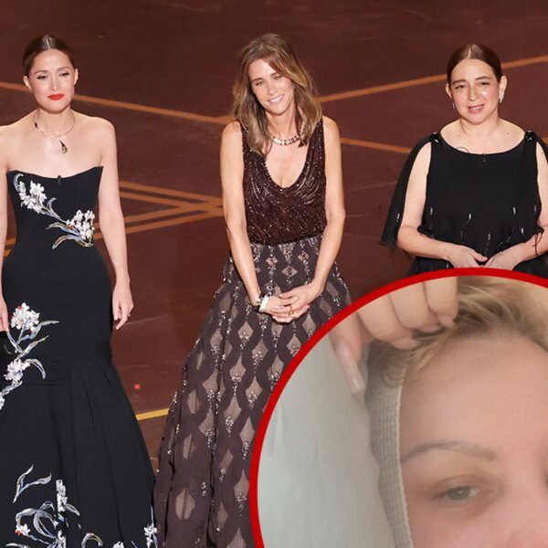 ‘Bridesmaids’ Star Wendi McLendon-Covey Reveals Why She Missed Oscars Reunion