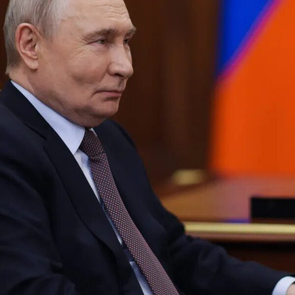 Russia is sharing intelligence with Iran about U.S. army targets