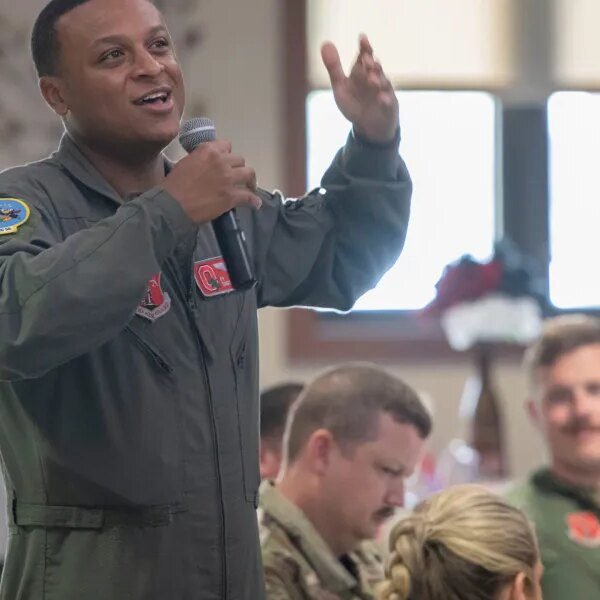 Crew of deadly U.S. navy crash included Ohio Air National Guard and a…