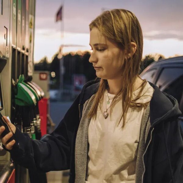 Trump’s conflict in Iran is costing the U.S. financial system 10,000 jobs&hellip;