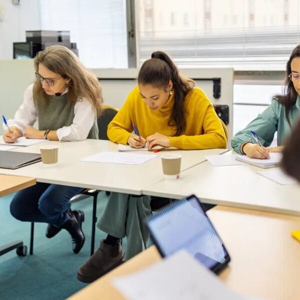 We’re economists who designed a chatbot to assist our college students cause&hellip;