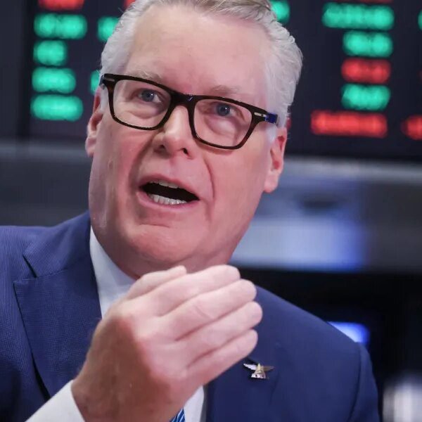 Delta CEO slams politicians over unpaid TSA brokers, says employees are getting&hellip;