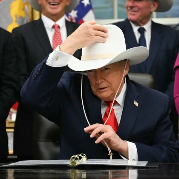 The U.S. is doling out $10B to near-millionaires and even billionaire farmers