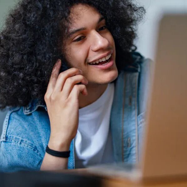 Gen Z is utilizing ChatGPT to apply wage negotiations and difficult conversations…