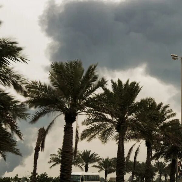 Bahrain begins output cuts at world’s prime aluminum smelter