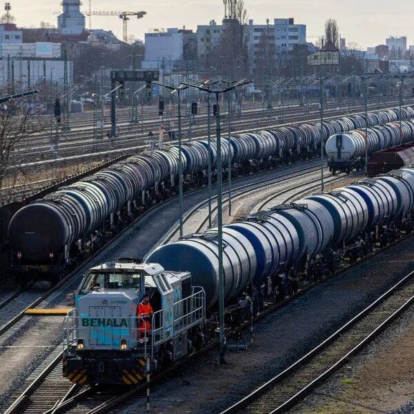 Traders are speeding to this sizzling crypto platform amid the struggle in&hellip;