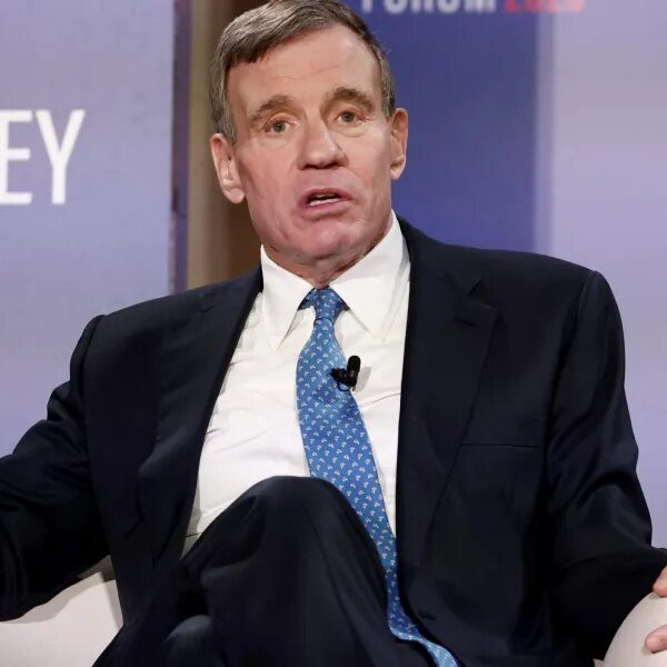 New school grad unemployment will spike to 35% in 2 years, senator…