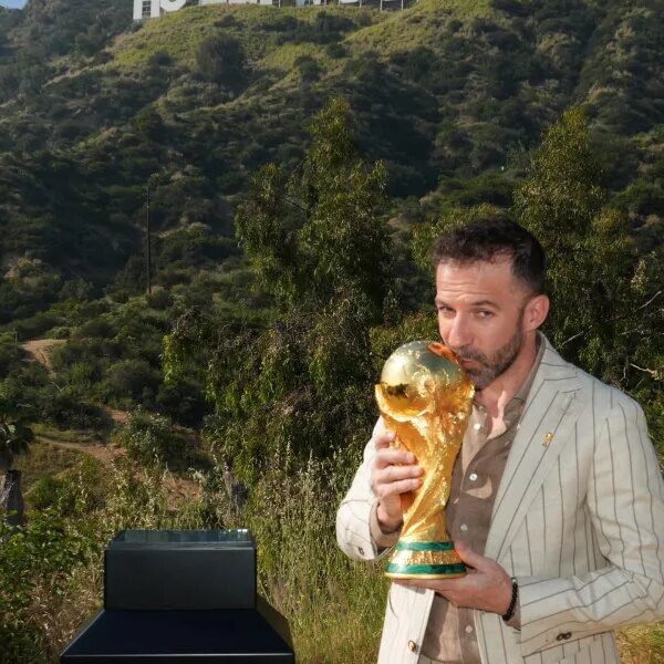 Airbnbs are topping $6,000 an evening in World Cup housing frenzy