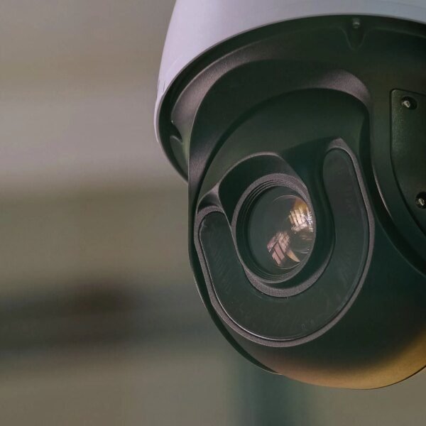 Wife Uses CCTV To Pocket $176 Million