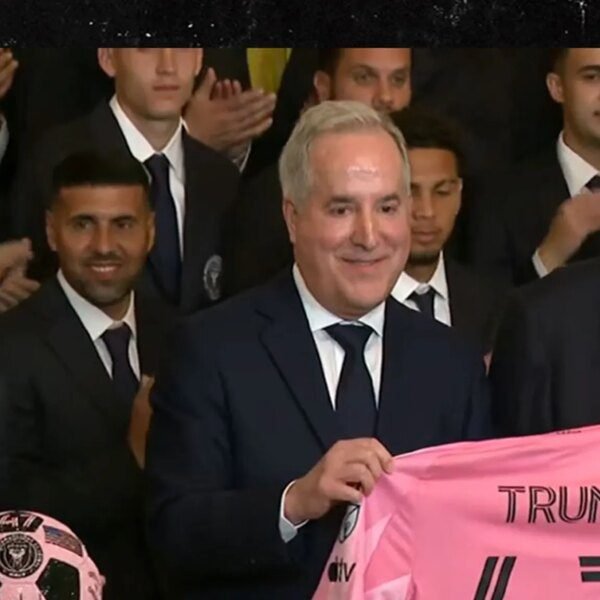 Lionel Messi, Inter Miami FC Gift Donald Trump Special Watch During White&hellip;