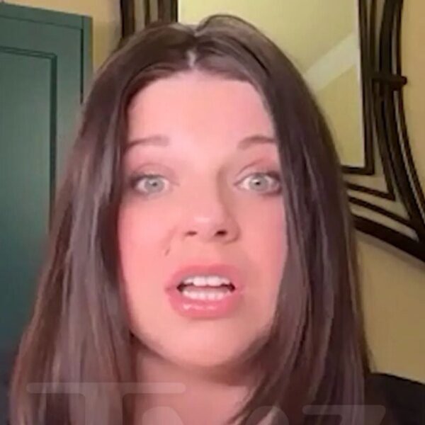 Amy Duggar King Says She Stands with Kids After Kendra Duggar’s Arrest