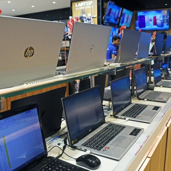 India PC shipments surpass pandemic peak as first-time customers improve