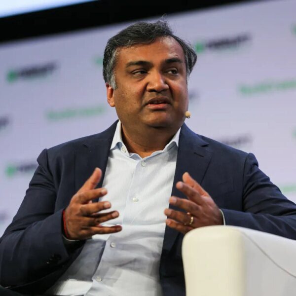 YouTube CEO says the very best YouTubers will ‘never leave their home’