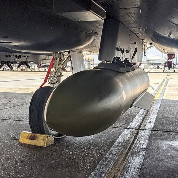 US bunker buster bombs hit Iranian anti-ship missile websites close to Strait&hellip;