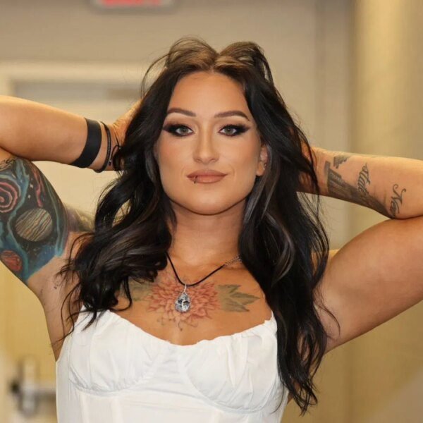 “One year down”- Kris Statlander celebrates an enormous milestone with real-life wrestler&hellip;