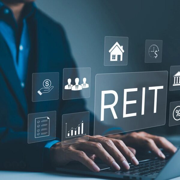 Service Properties Trust: Debt Crisis Overshadows Strategic Pivot