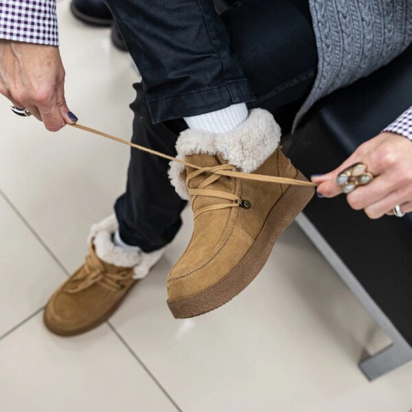 Designer Brands Guides For Flat FY26 But Still Trades At 17x Adjusted&hellip;