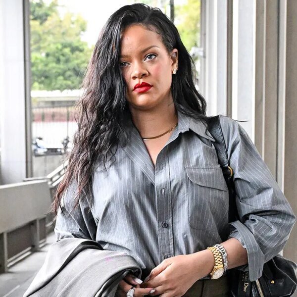 Woman fires ’10 photographs’ at Rihanna’s Beverly Hills mansion