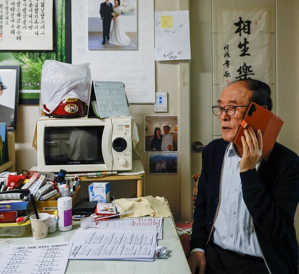 How South Korea Uses A.I. to Check on Its Elderly