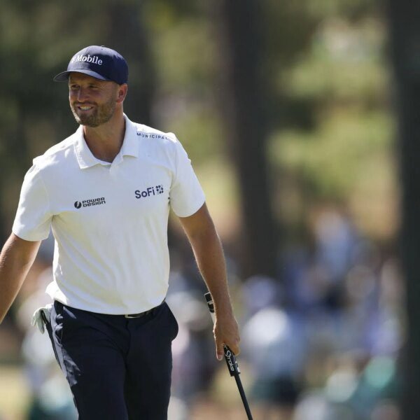 “At least he’s honest”; “Massive loser energy”: Fans divided over Wyndham Clark’s&hellip;