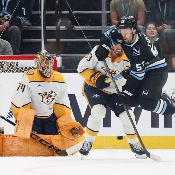 Mammoth take down Predators, wrap up playoff berth