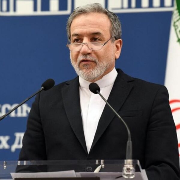 Iran international min: Blockading Iranian ports is an act of battle
