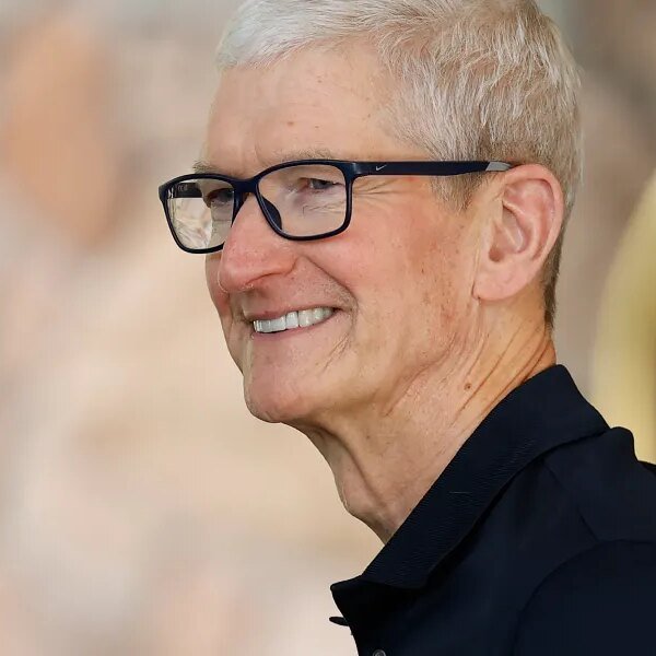 Apple’s Tim Cook is underneath stress—however there are a number of key&hellip;