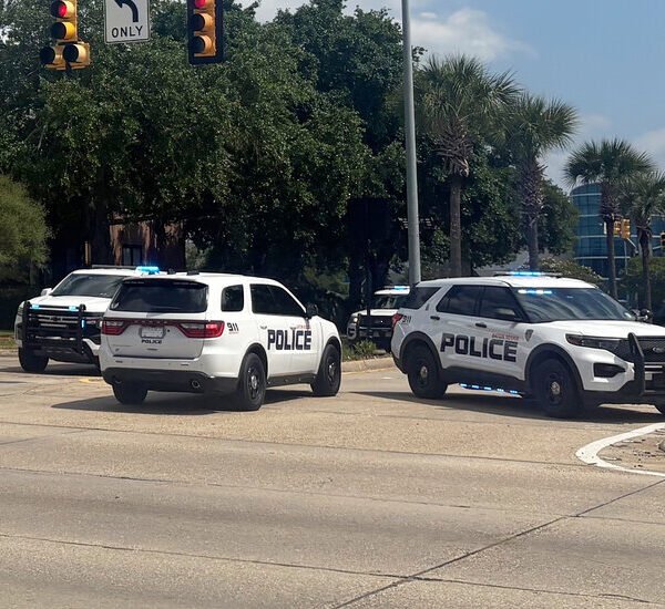 10 Injured as Shooting Erupts at Mall in Louisiana