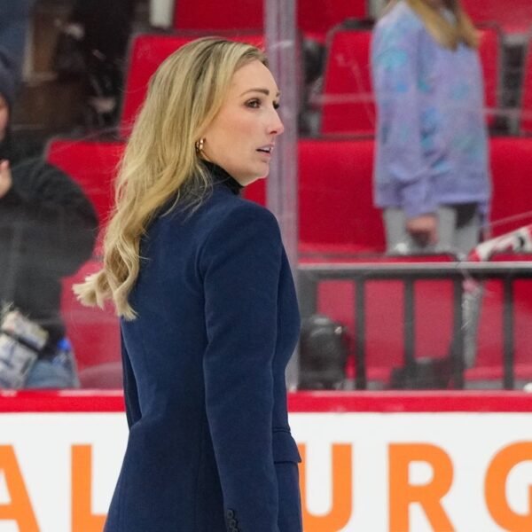 Assistant coach Jessica Campbell leaving Kraken