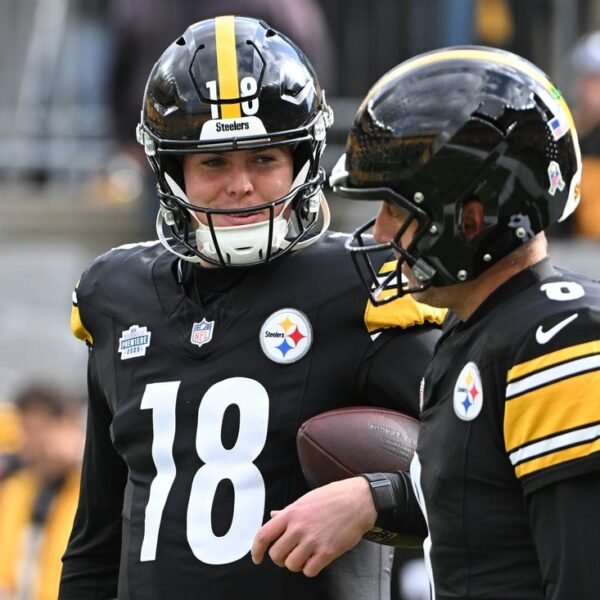 Reports: Steelers nonetheless unsettled at QB, no phrase from Aaron Rodgers