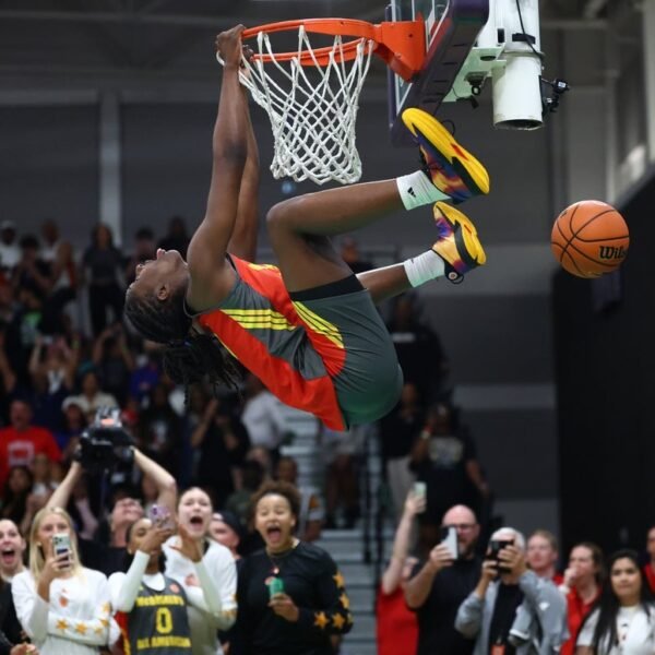 South Carolina lands 5-star recruit Oliviyah Edwards