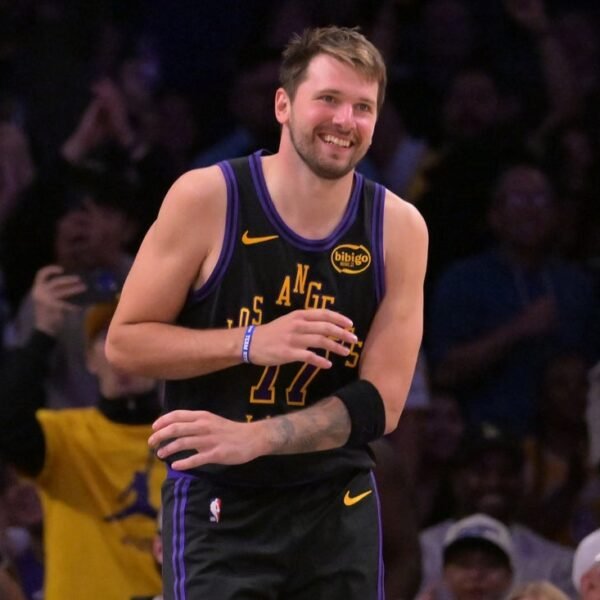 NBA roundup: Lakers down Cavs as LeBron James earns document 1,229th win