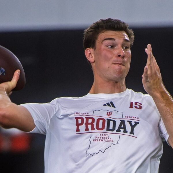 Report: Fernando Mendoza not planning to attend NFL draft