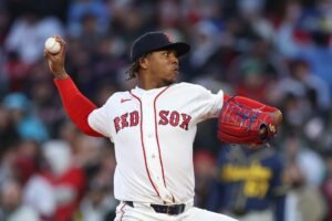 Red Sox keen to construct momentum in finale vs. Cards