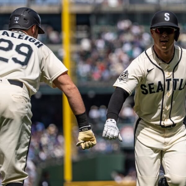 Rob Refsnyder ‘calming veteran presence’ as Mariners face A’s