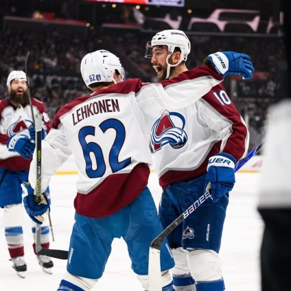 NHL roundup: Top-seeded Avs sweep Kings in Anze Kopitar’s farewell