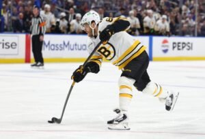 NHL roundup: David Pastrnak saves Bruins’ season in OT