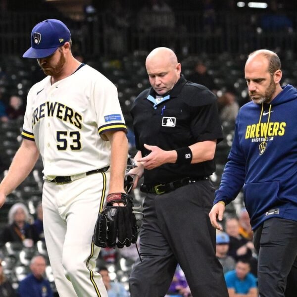 Brewers RHP Brandon Woodruff exits after velocity dips