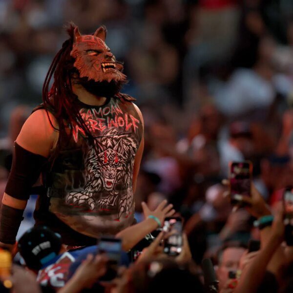 Jacob Fatu reacts to WWE’s latest star making his debut