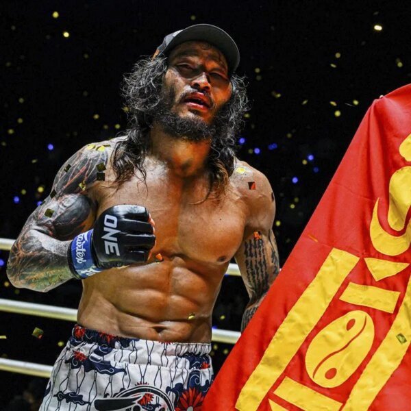 “Whoever deserves to fight me”