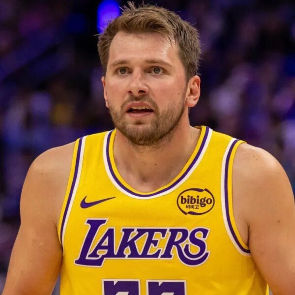 Playing whereas his household is tearing aside