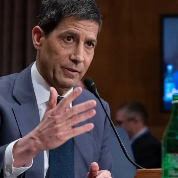 Kevin Warsh has none of Greenspan’s gravitas however loads of baggage from…