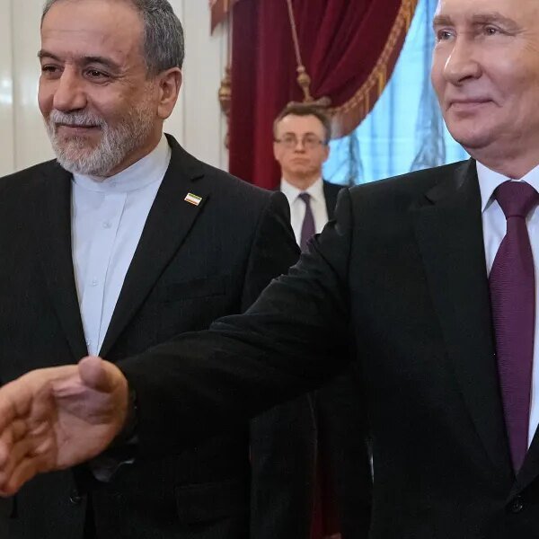 Iran provides to reopen Strait of Hormuz, however Trump appears unlikely to&hellip;