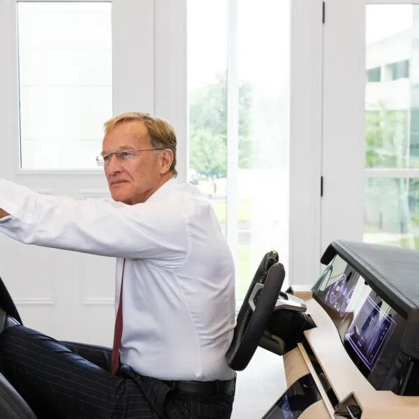 How the 173-year-old glass-maker behind Edison’s gentle bulb and iPhone screens grew&hellip;