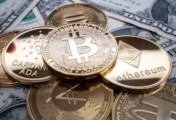 Here’s What Happened In The Donald Trump Crypto Meeting With $TRUMP Holders