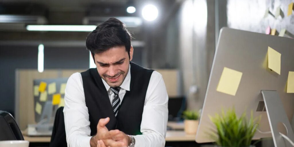 AI angst mutates into ‘FOBO’ as Fear of Becoming Obsolete fuels quiet resistance throughout the economic system